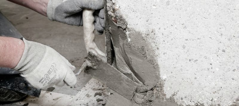 Naprawa betonu na zewnątrz – trwały sposób bez odspajania